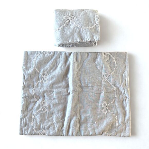 Pottery Barn Teen Blue Georgie Bow Cross Stitch Garland Quilted Standard Shams - Picture 2 of 10